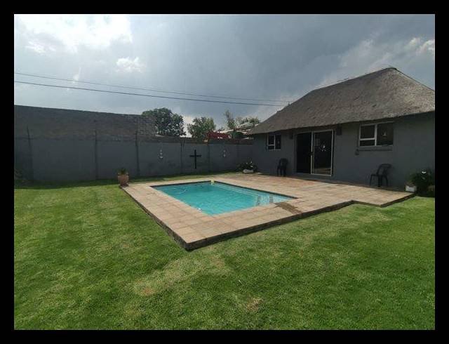 3 BEDROOM HOUSE FOR SALE IN DALVIEW